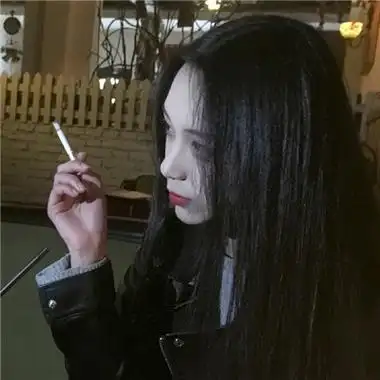 超拽霸气女生头像图集 美女一般都不发自拍但我敢