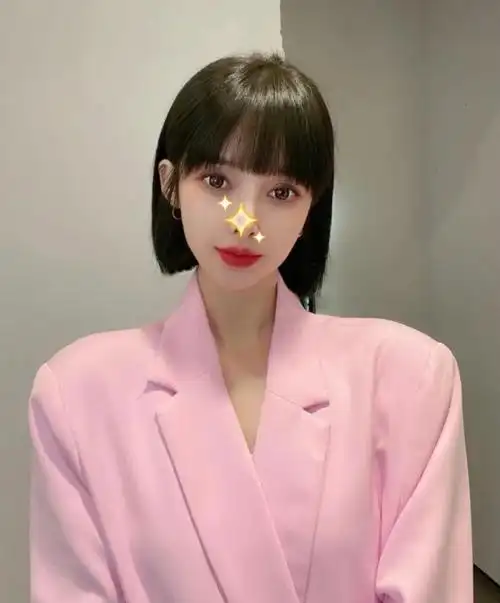 2021简约不失高级感超a一刀齐短发