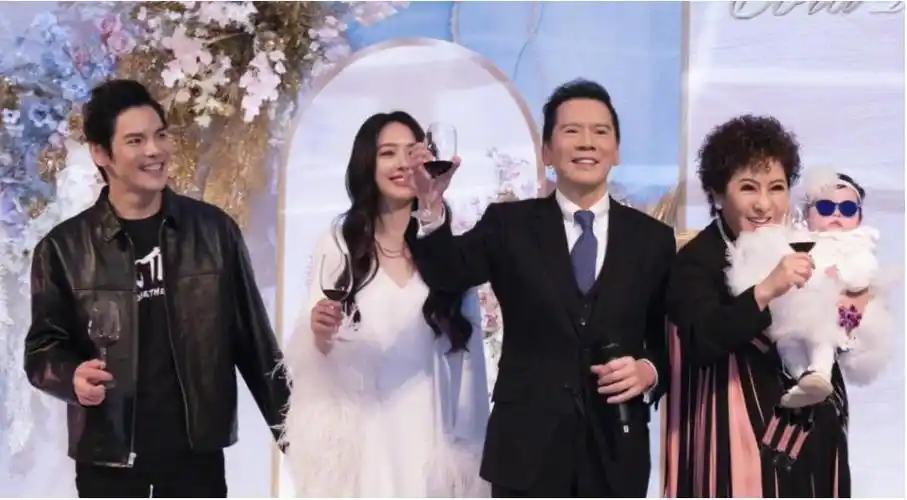 67向华强有几个孩子(和两任老婆丁佩和陈岚分别有几个子女)_永纯网