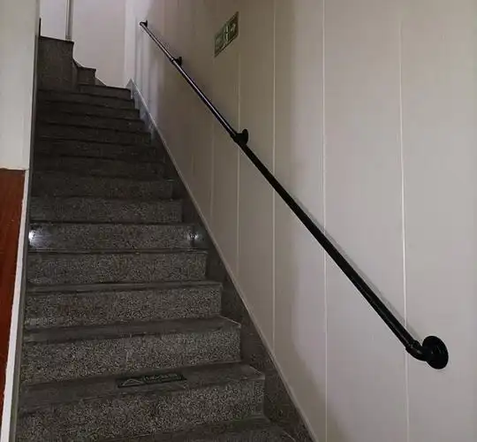 水棋盛家用靠墙上铁艺水管简约现代楼梯扶手栏杆老人儿童室内外护栏