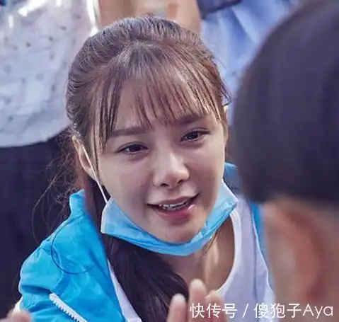 性感大条的沈梦辰越来越美,她以前的照片却让人很惊讶