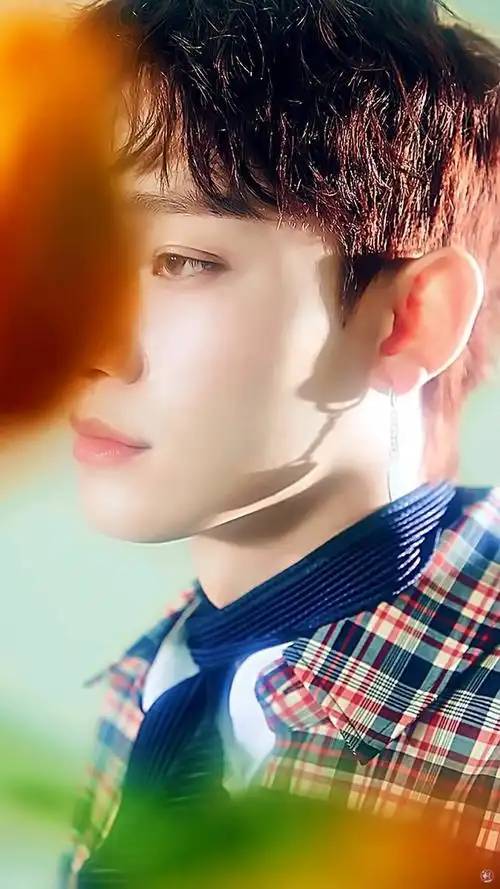 exo荣光主唱金钟大告诉你一个人到底可以完美到什么地步