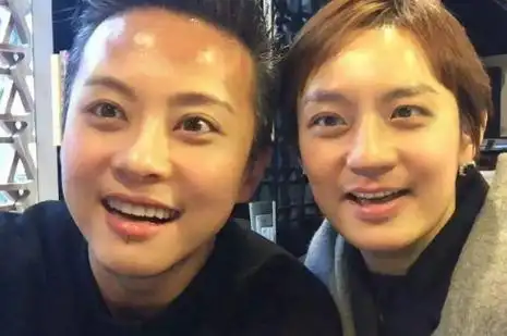 回顾邓超与孙俪从戏里到戏外从一人到一家爱情长跑十多年不倦