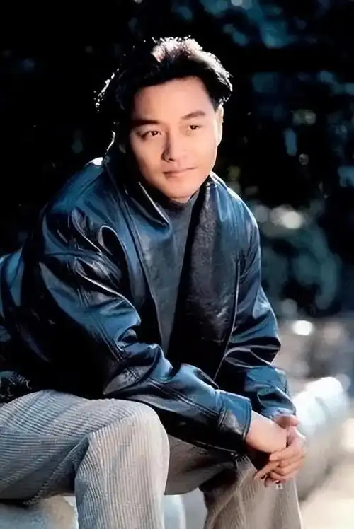 张国荣凭一首歌火起来主演的三部电影永远辉煌逝世20周年祭