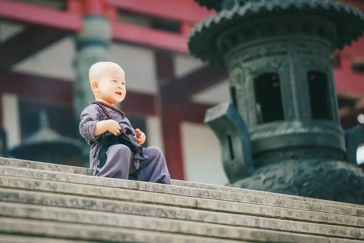 一休小和尚这个小和尚太可爱了