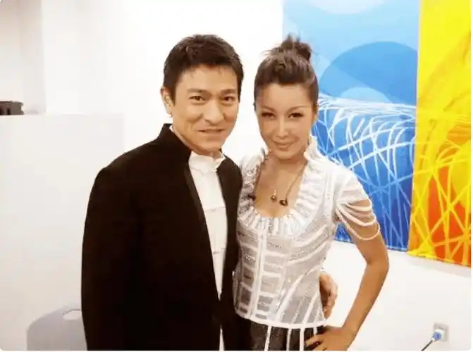 和黄晓明传姐弟恋三任男友下场惨烈天后孙悦都经历了什么