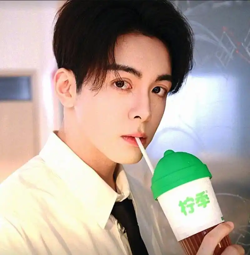 曾舜晞稀有头像 自取.