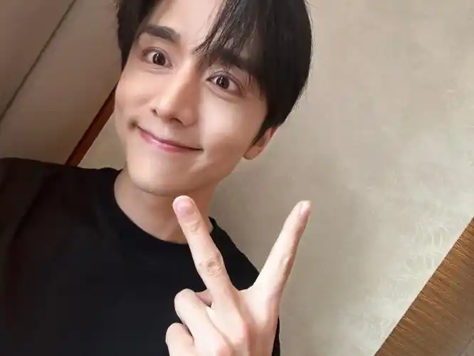 张新成超话94#本哥的日记本#ep65《本室带着七夕礼物赶来97》