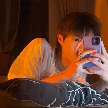 日系高颜值很小众气质男生头像 阳光帅气的精致高冷的日系男头