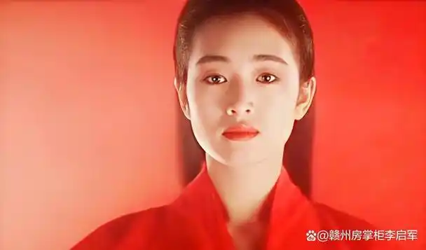 如果不是这条热搜,启军一直以为巩俐依然是20岁30岁的样子,脑海里的