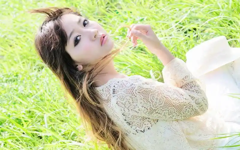 性感美女高清电脑壁纸