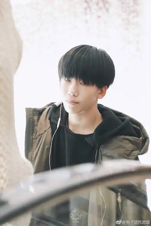 有没有不火的国内男爱豆?