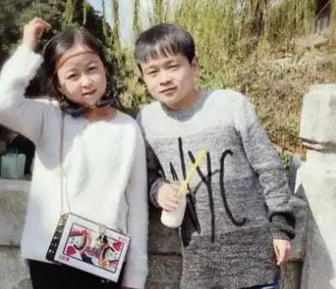 朱洁嫁给身高1米3袖珍医生结婚12年不敢生育今如何