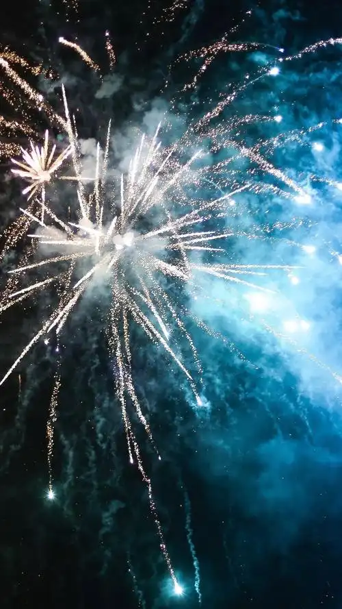 手机壁纸高清好看的4k唯美壁纸大图