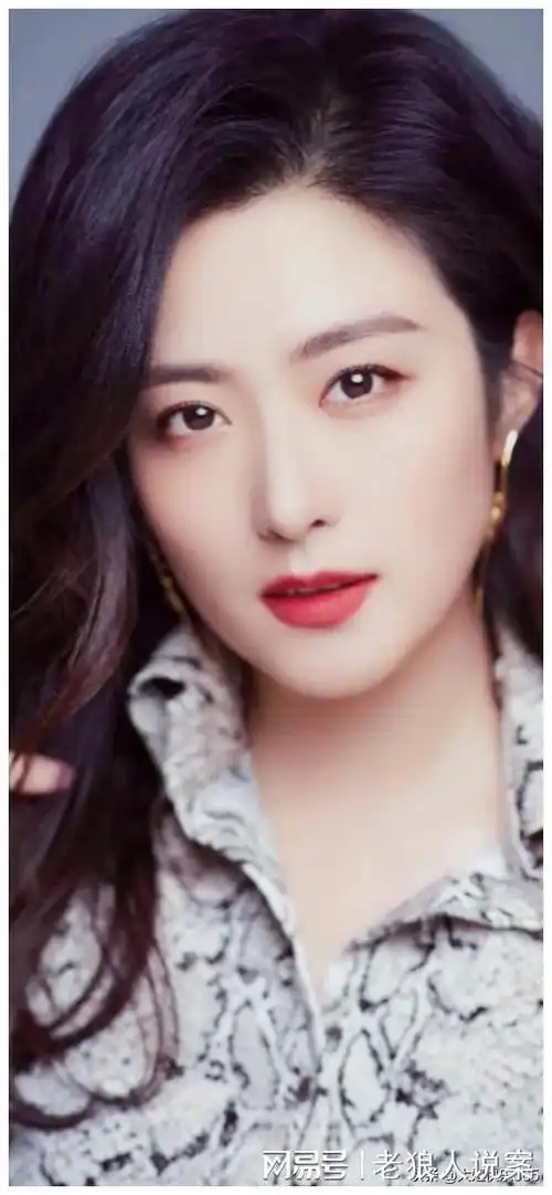 徐百慧是一位貌美如花,演技超群的女演员.