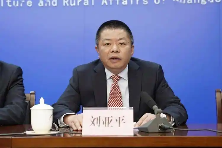 实录省农业农村厅召开2022年广东省农业主导品种和主推技术新闻发布会