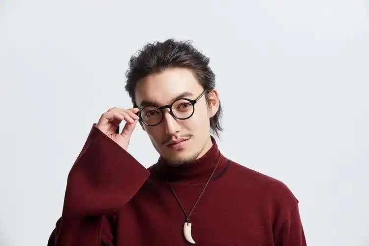 亚森激情演绎《在雨中》,罗志祥听后表示喜欢有音乐态度的人|罗志祥|