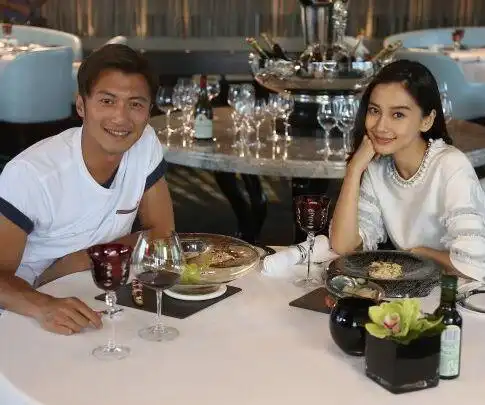 【图】十二道锋味第一季第十期杨颖 "太能吃"吓呆谢霆锋