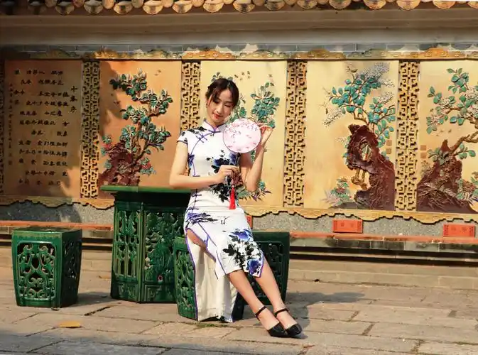 名园林旗袍人像摄影练习
