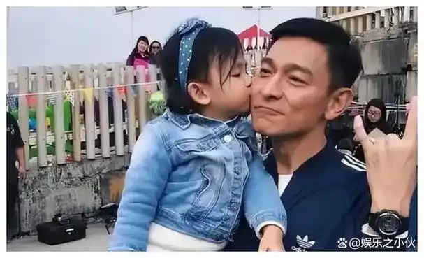 刘德华女儿太漂亮了,这恐怕是娱乐圈颜值最高的星二代