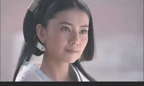 第八个古装角色是《新天龙八部》里面的李碧云.