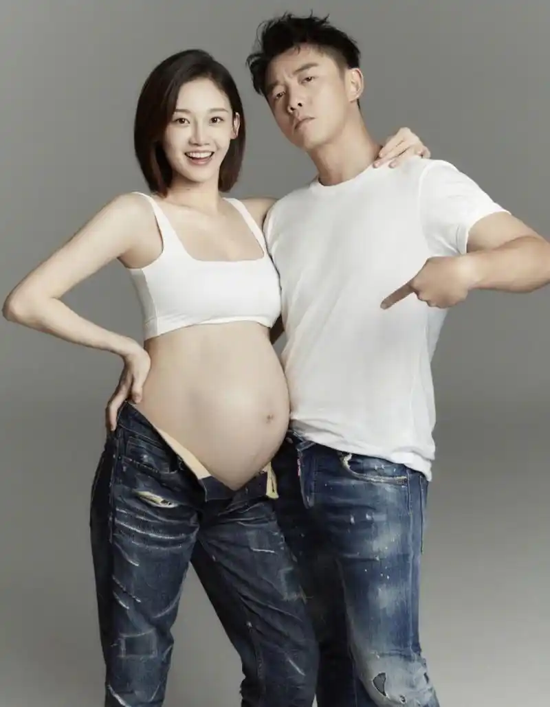 新生儿摄影 孕妇照大曝光』 78 前几天郑恺深夜发博:生日快乐,老婆!