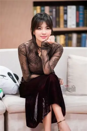 2016秋装新款跨界歌王刘涛明星同款黑色蕾丝拼接连衣裙长裙