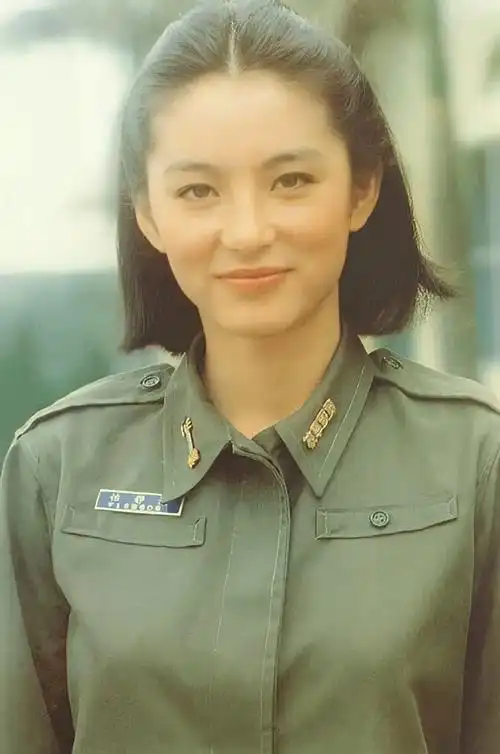 有一种美叫林青霞年轻的时候