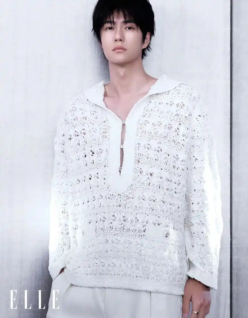 古希腊掌管时尚的神又鲨回来了#王一博 #杂志封面 #高级感 - 抖音