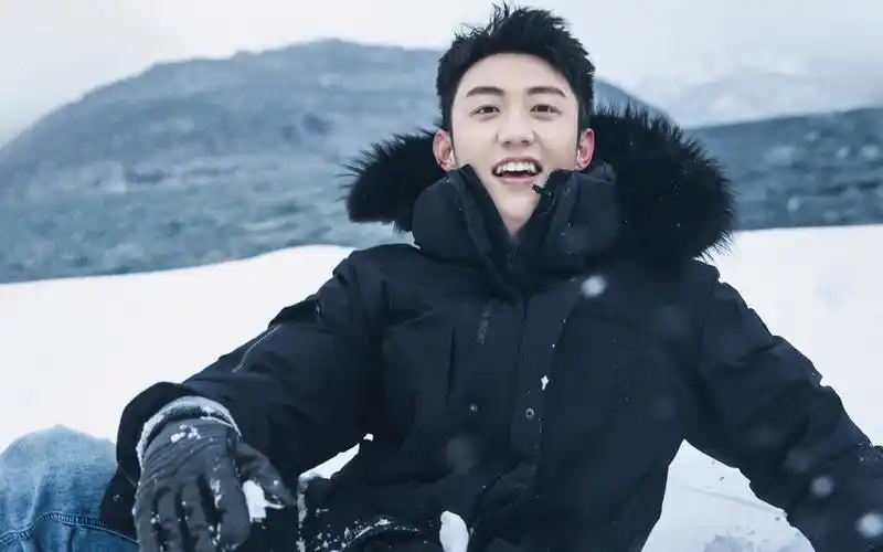 娱乐大爆料:刘亦菲,阮经天,张兰,吴奇隆,刘浩存,黄景瑜