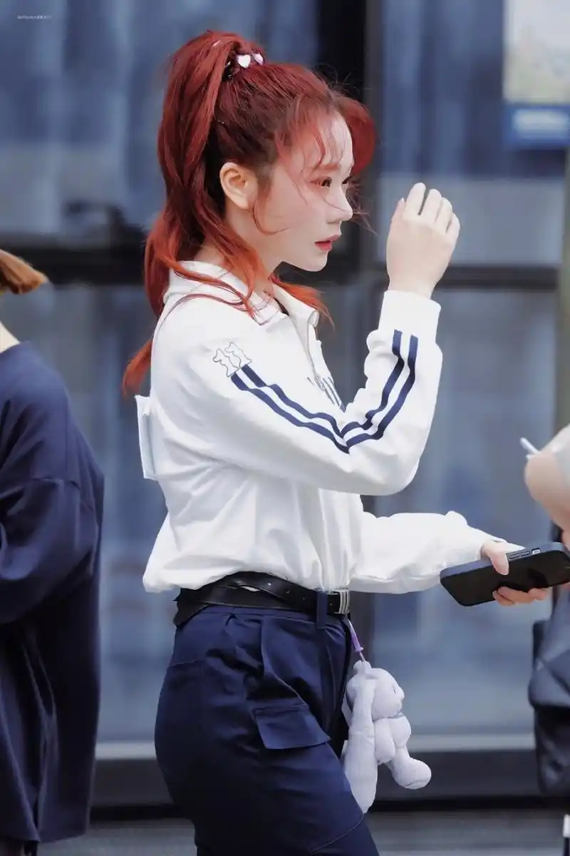 好多漂亮mm噢 angelababy,白鹿,徐梦洁,李子璇,张紫宁… 学院风造型