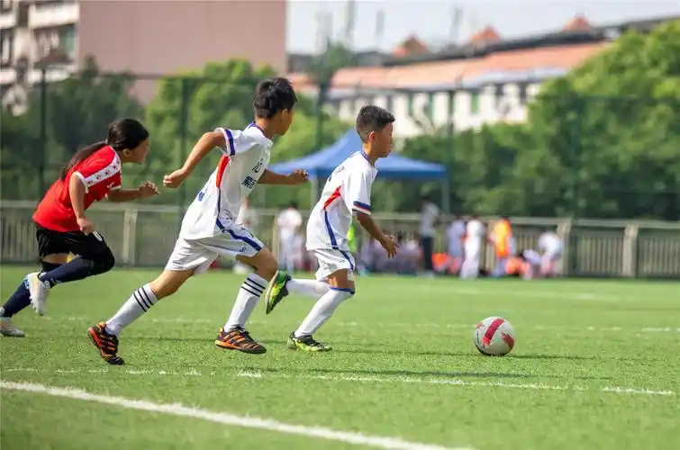 云阳:小学生校园足球联赛开赛- 云阳网-云阳新闻-云阳县融媒体中心