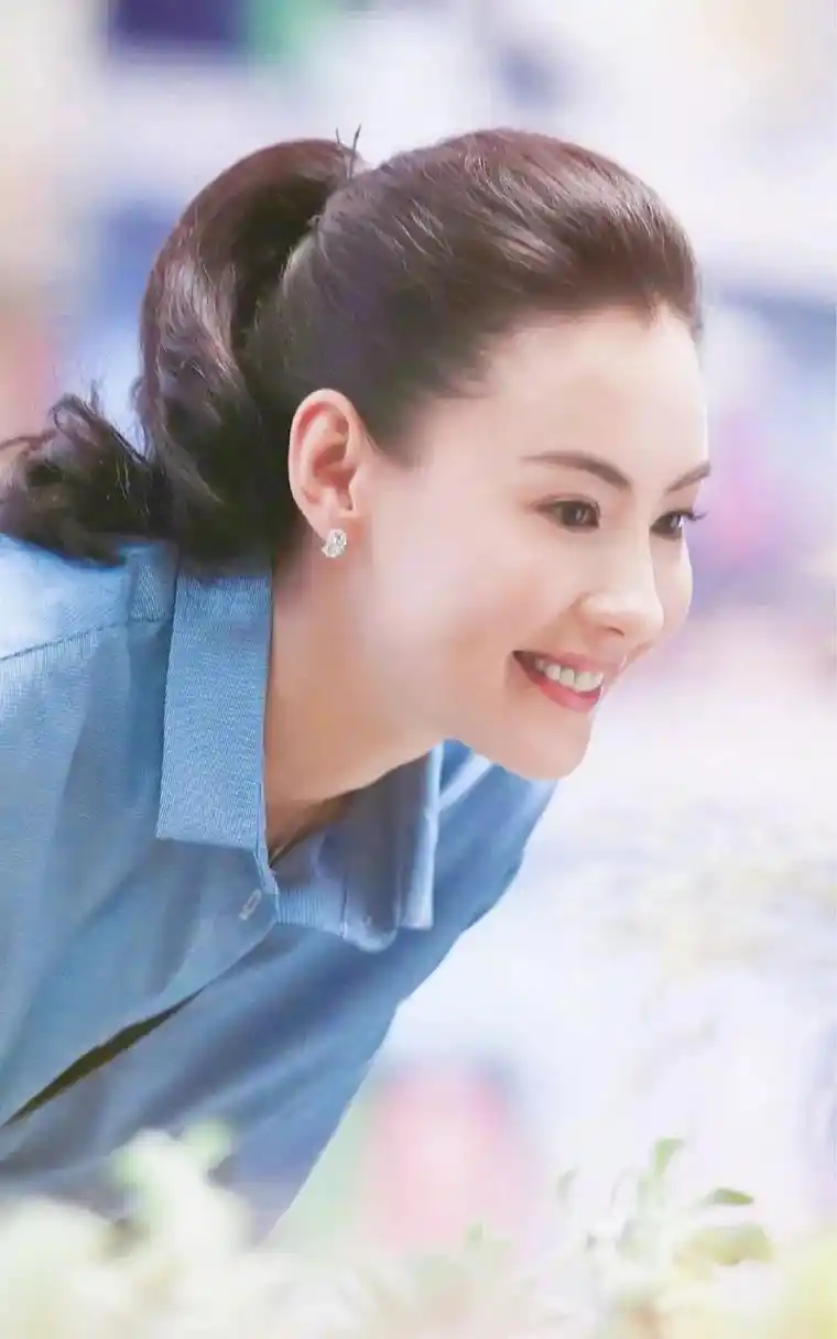 王菲,这个永远神秘而迷人的女神,终于瞒不住了!