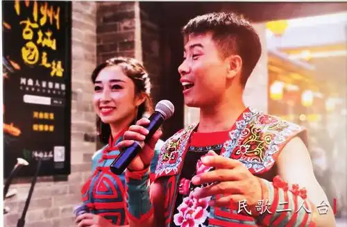 河曲县的二人台