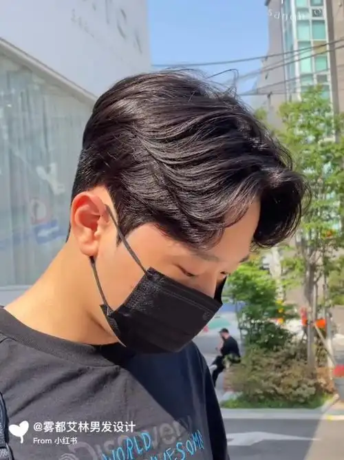 四六分韩式气垫烫73简单好打理的男生发型