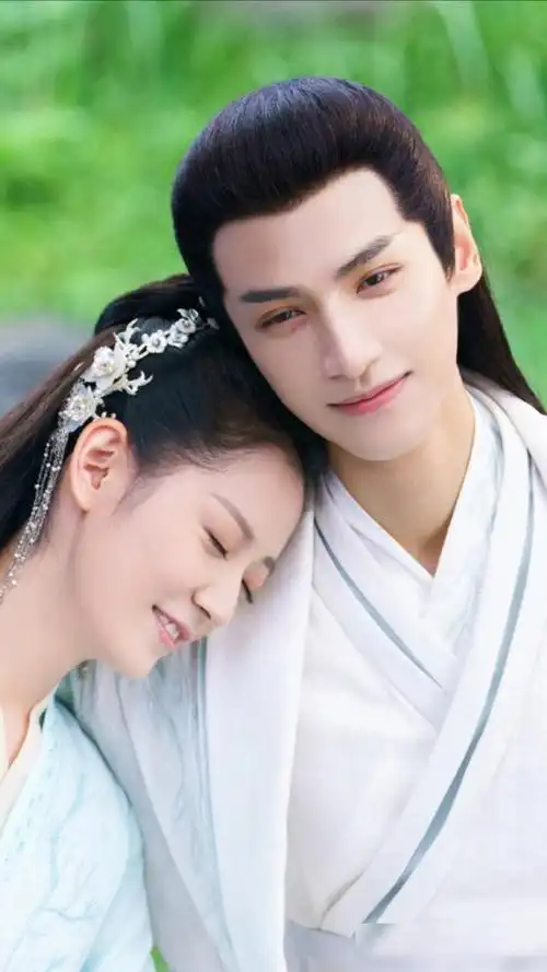 分享一波月上重火罗云熙陈钰琪部分美照两人真是郎才女貌