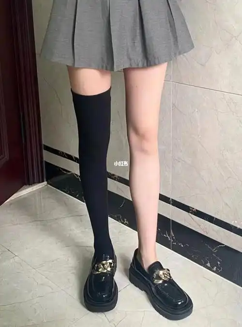 商家你在吗我兴奋得睡不着啊啊啊01