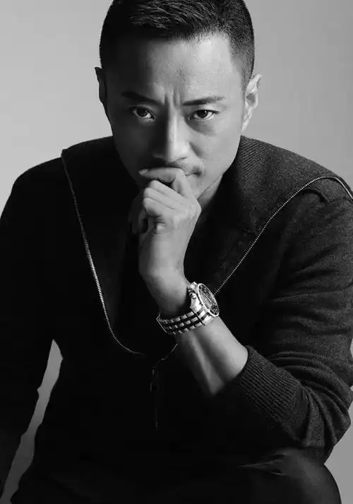 半路出家的演员"大器晚成"的他张涵予和许多影帝不同内地男演员zhang