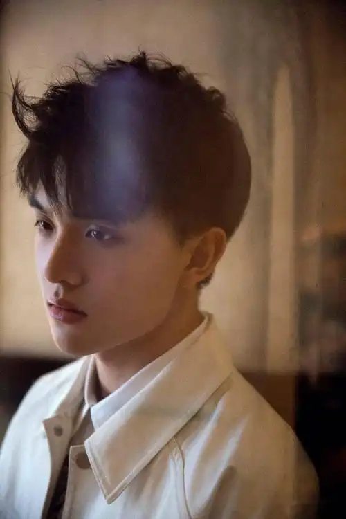 专访郑伟丨成为一个没有存在感的演员