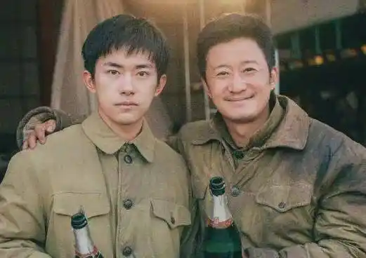 吴京和易烊千玺领衔主演,朱亚文,李晨和韩东君主演,段奕宏特别出演.