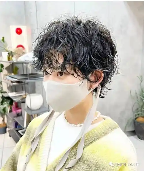 超短烫做个飒又迷人小混蛋