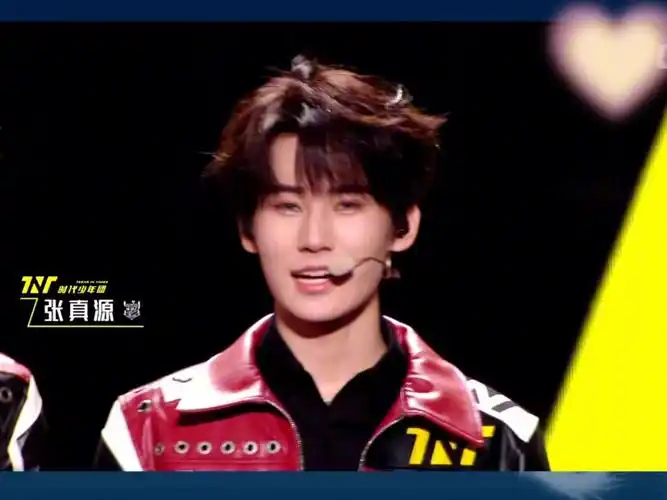 【张真源】澳门演唱会自我介绍(不是太标准粤语版)-暖阳sukar-暖阳