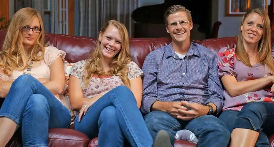 一夫多妻合法化?交750的罚款就行,美国犹他州新法律引巨大争议