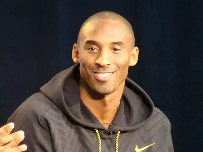 都是最典型的处女座坚守洛杉矶的科比追求完美的科比"你见过凌晨四点