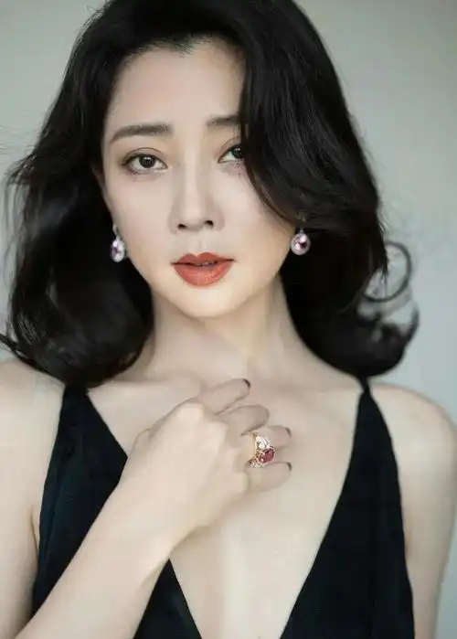 今日明星「殷桃」