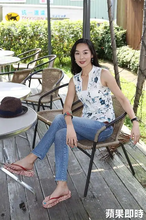 王静莹王静莹 这个大美人有人欣赏吗!