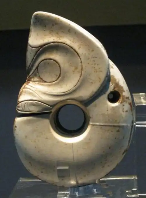 辽博馆藏玉猪龙仔细看观其神韵