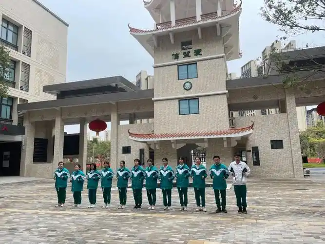 青春,在磨练中激扬——广州市培英中学云城校区军训第四天-上哪学