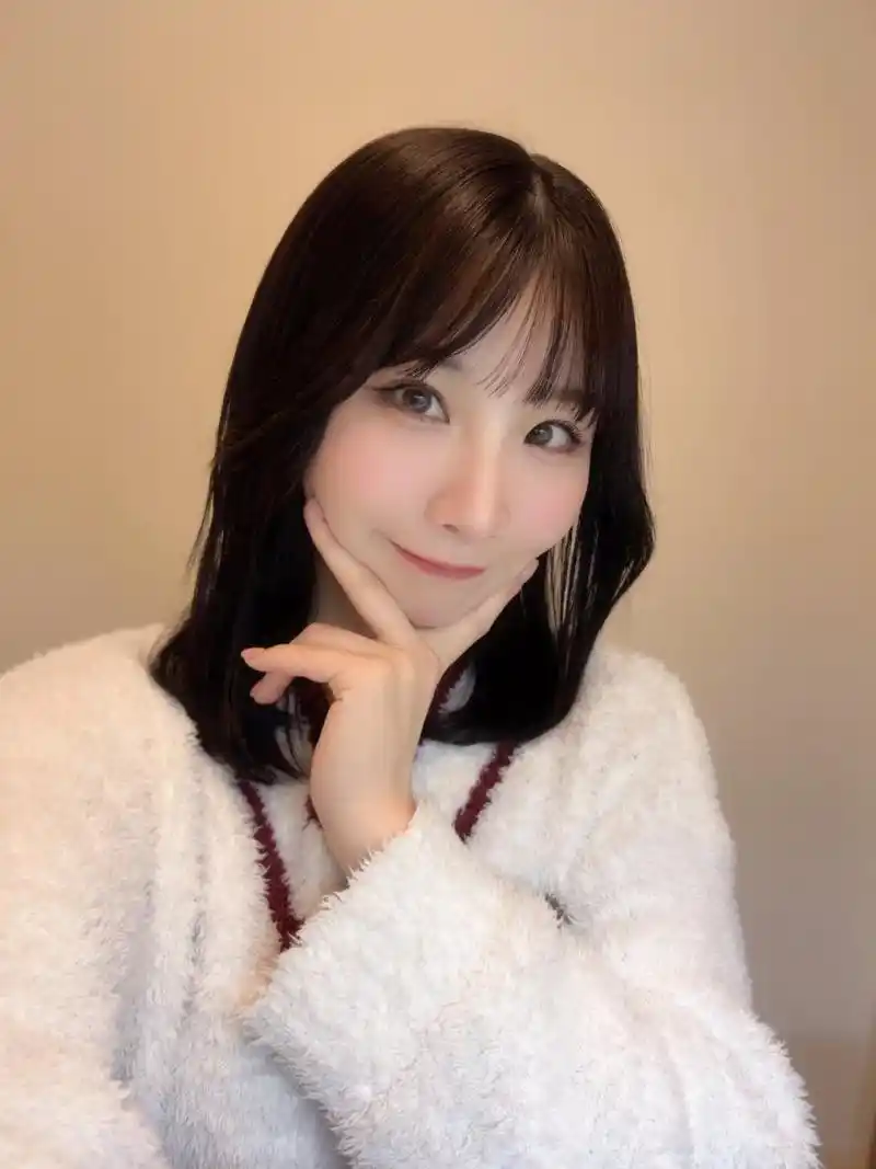 听说伊东爱瑠nia是中日混血,不知道是真的假的?