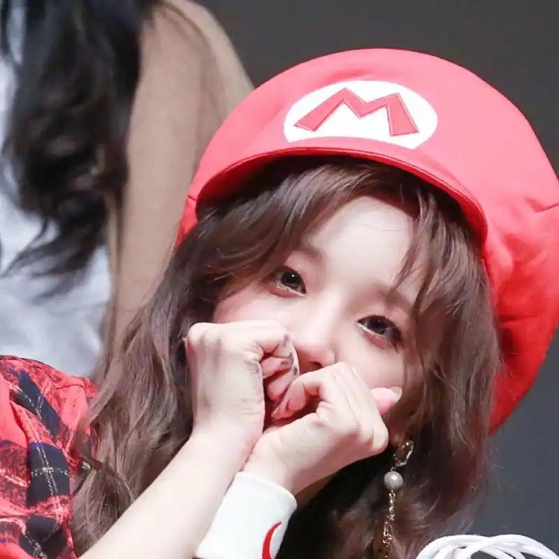 宋雨琦绝美头像94 宋雨绮绝美头像94曲绮们快来!